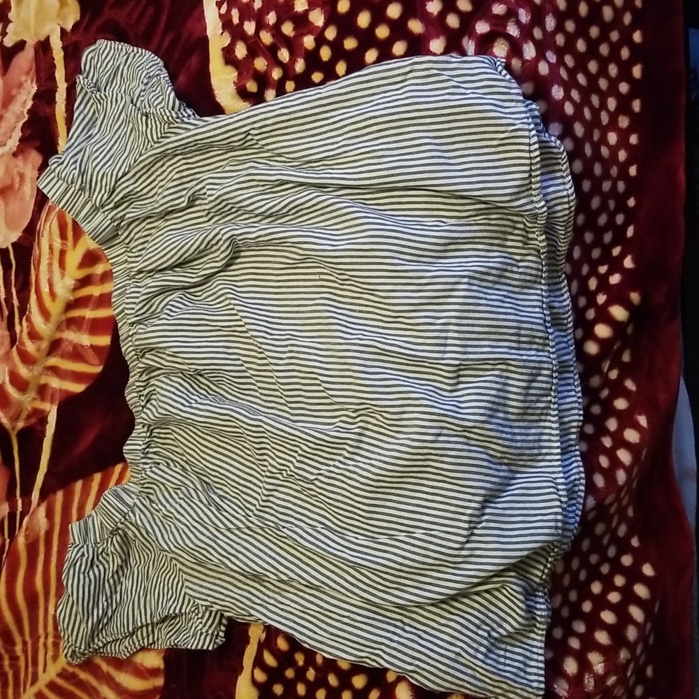 Womens XXL old navy off the shoulders shirt